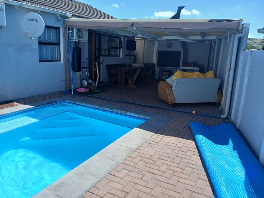 3 Bedroom Property for Sale in Northpine Western Cape